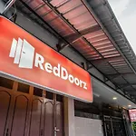 RedDoorz Syariah near RS Mitra Keluarga Tegal